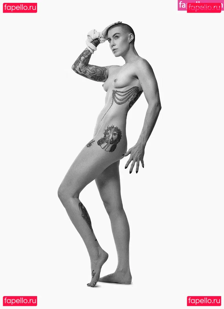 CBG19 Onlyfans Photo Gallery 