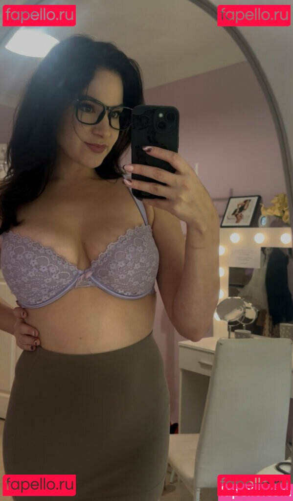 Ali Harper / alexandra__harper Onlyfans Photo Gallery 