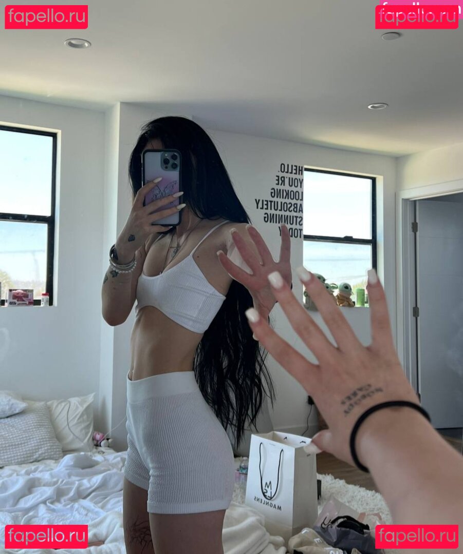 Nevaaadaa / nevaaadaaa Onlyfans Photo Gallery 