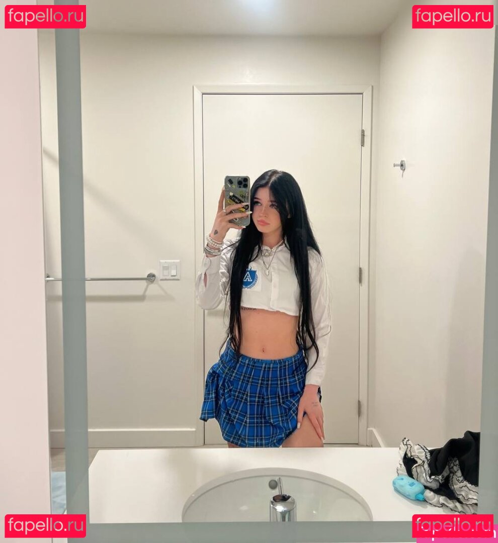 Nevaaadaa / nevaaadaaa Onlyfans Photo Gallery 