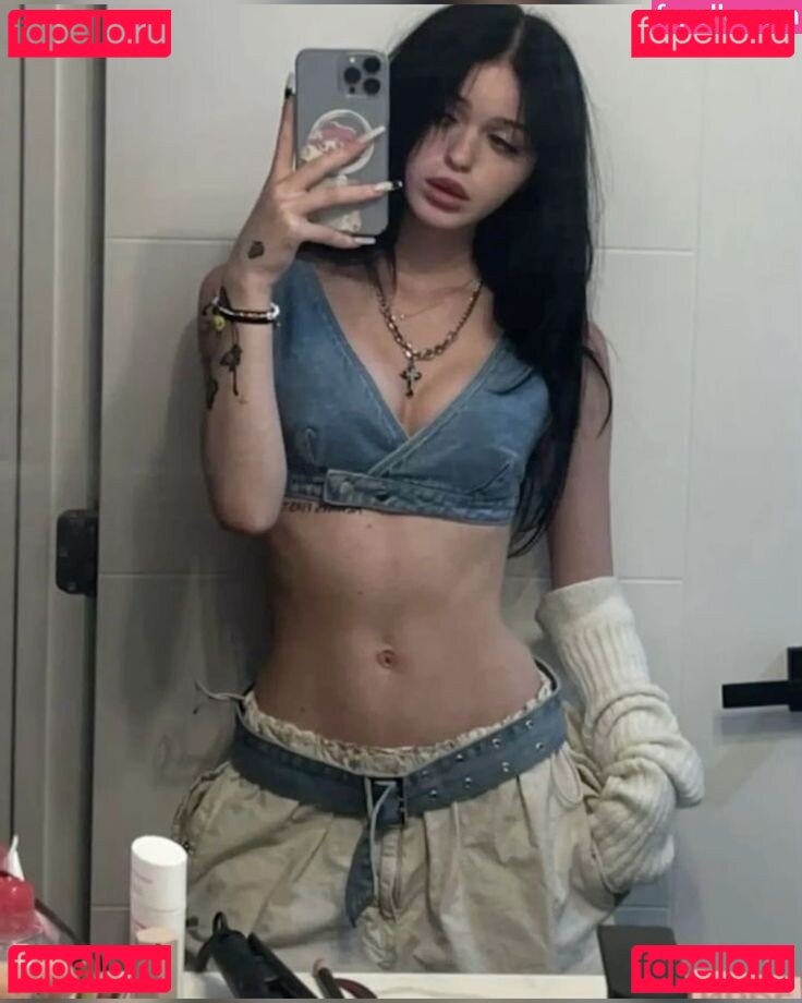 Nevaaadaa / nevaaadaaa Onlyfans Photo Gallery 