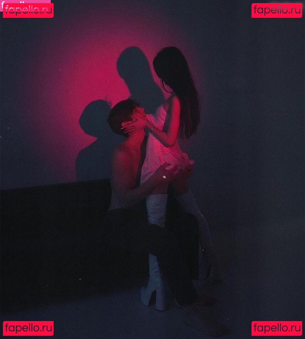 Nevaaadaa / nevaaadaaa Onlyfans Photo Gallery 