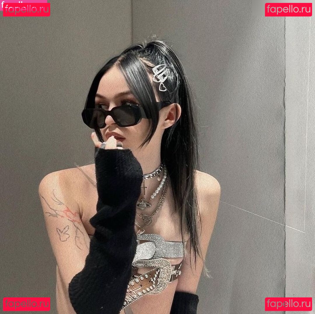 Nevaaadaa / nevaaadaaa Onlyfans Photo Gallery 