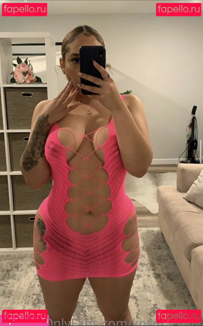 Kosmababy / Kosmamiaa / alejulla Onlyfans Photo Gallery 