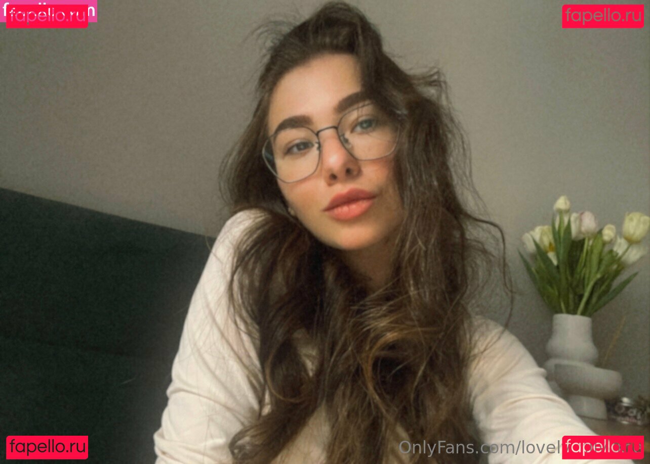 _lovely_lily_ / lovely_lilly_me Onlyfans Photo Gallery 