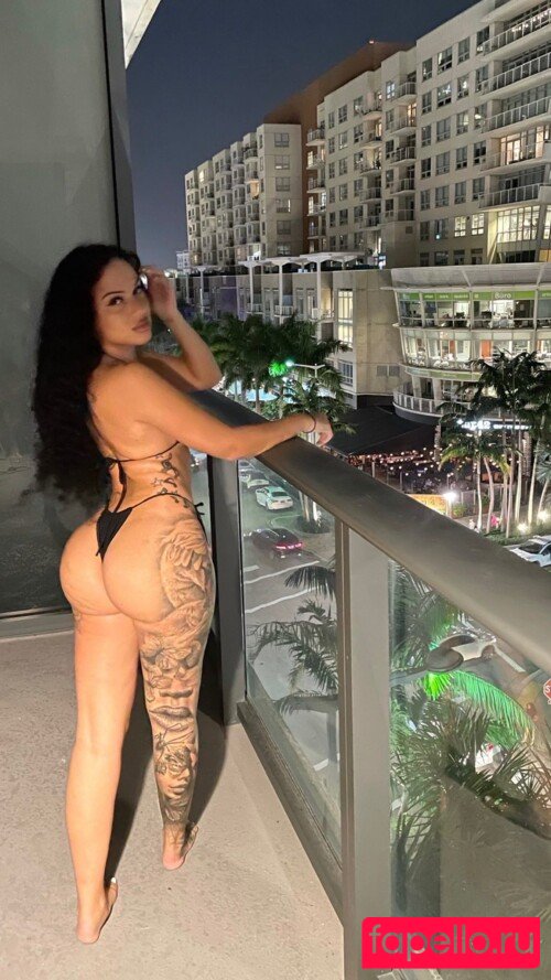 biancatoxic Nude Onlyfans Photo 27