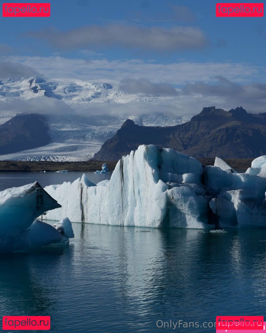 aisuxxx Onlyfans Photo Gallery 