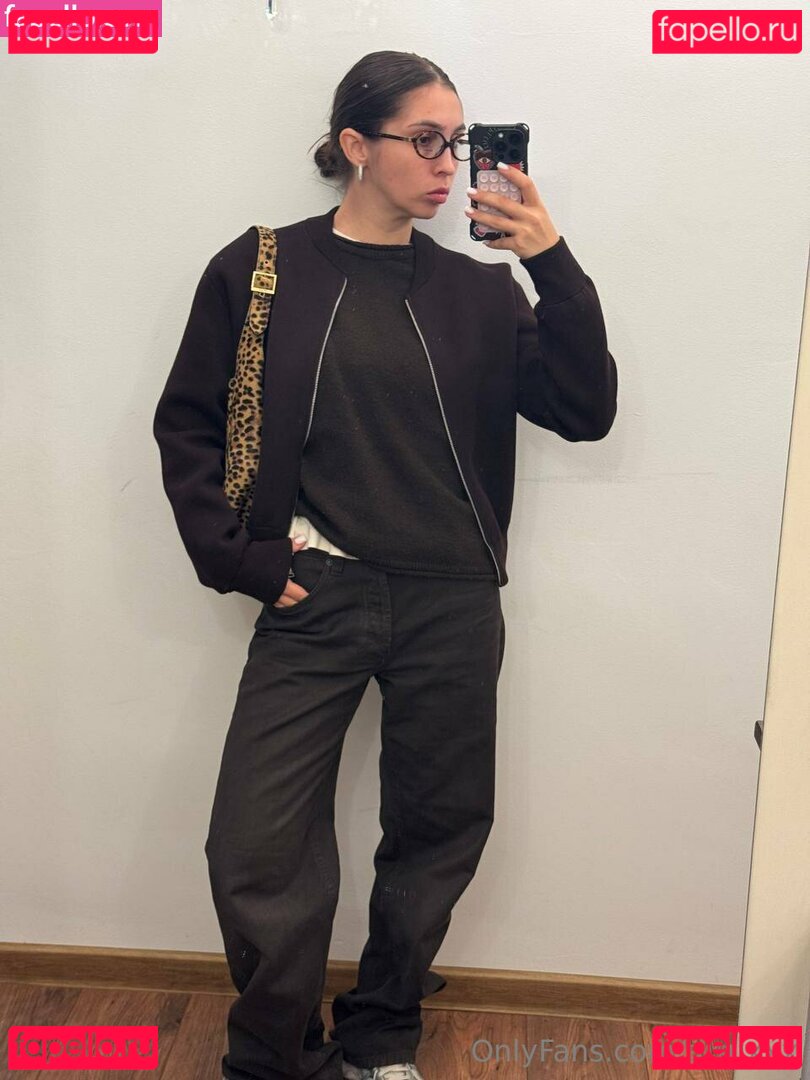 aisuxxx Onlyfans Photo Gallery 