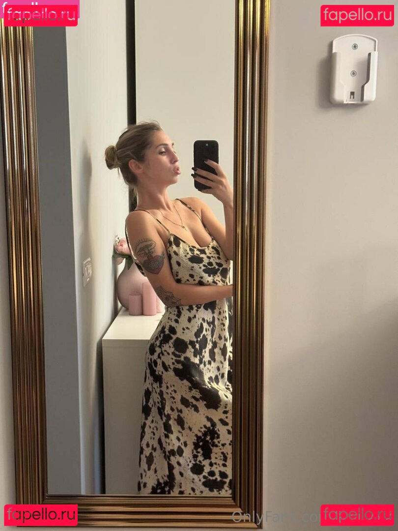 aisuxxx Onlyfans Photo Gallery 