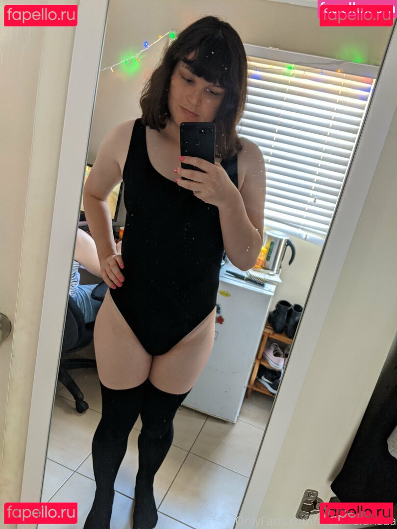 artemis_lun / artemislunaaa Onlyfans Photo Gallery 