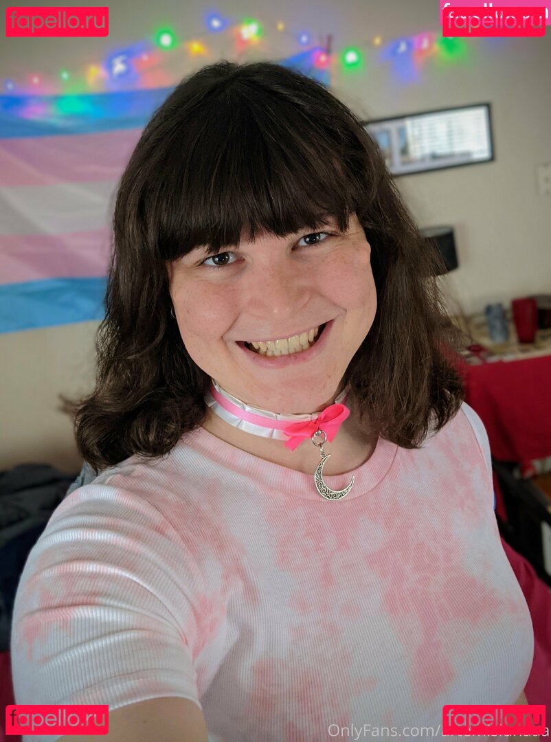 artemis_lun / artemislunaaa Onlyfans Photo Gallery 