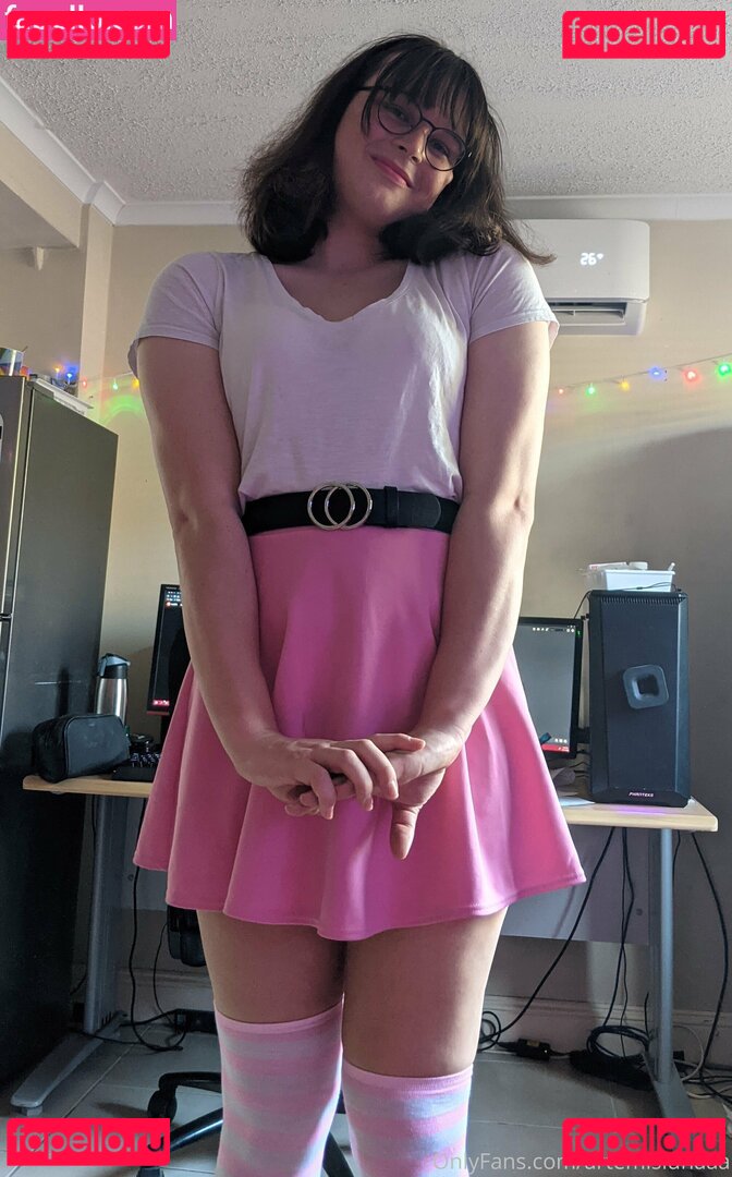 artemis_lun / artemislunaaa Onlyfans Photo Gallery 