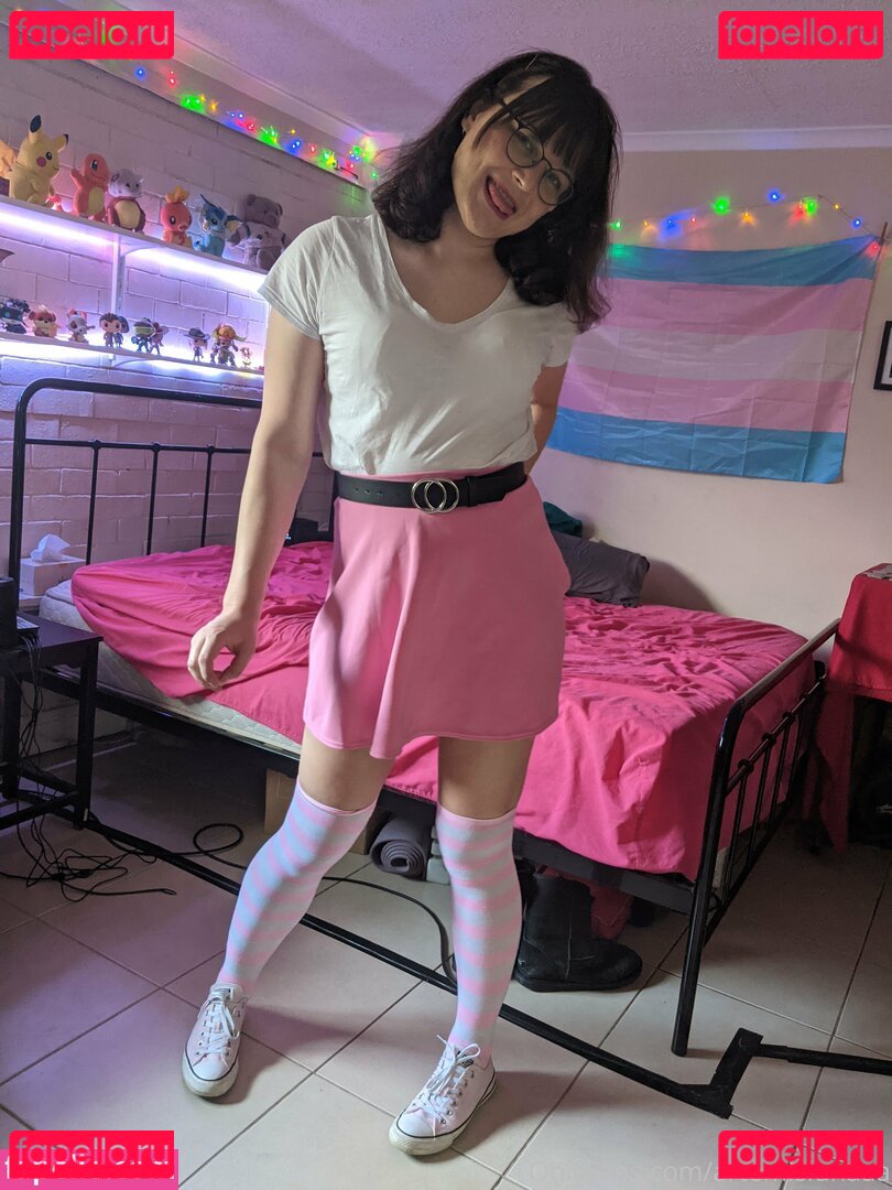 artemis_lun / artemislunaaa Onlyfans Photo Gallery 