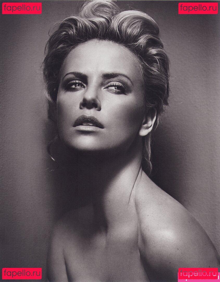 Charlize Theron / charlizeafrica Onlyfans Photo Gallery 