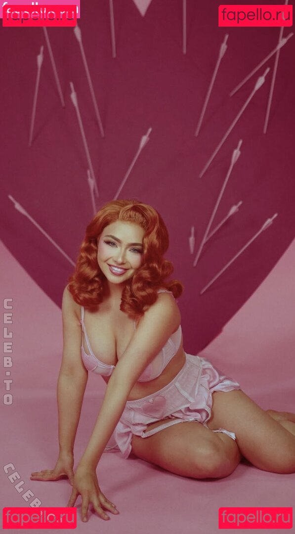 Caitlin Christine / caitchristinee / caitlinchristinee Onlyfans Photo Gallery 