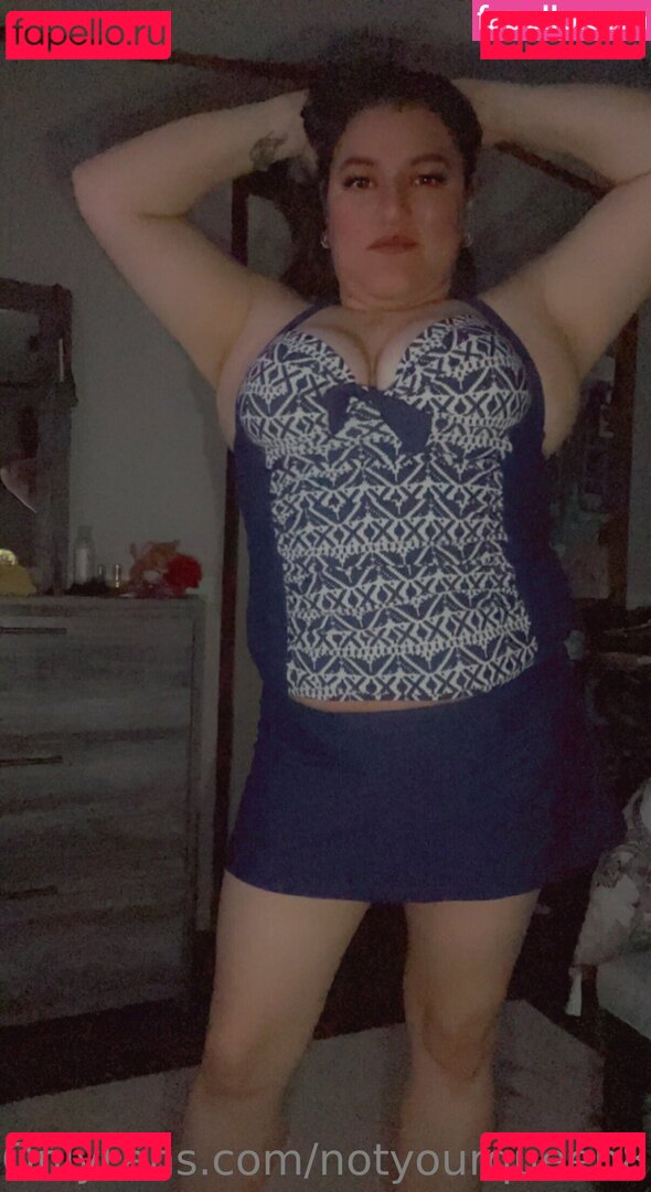 _.notyourqueen.__ / notyourqueen86