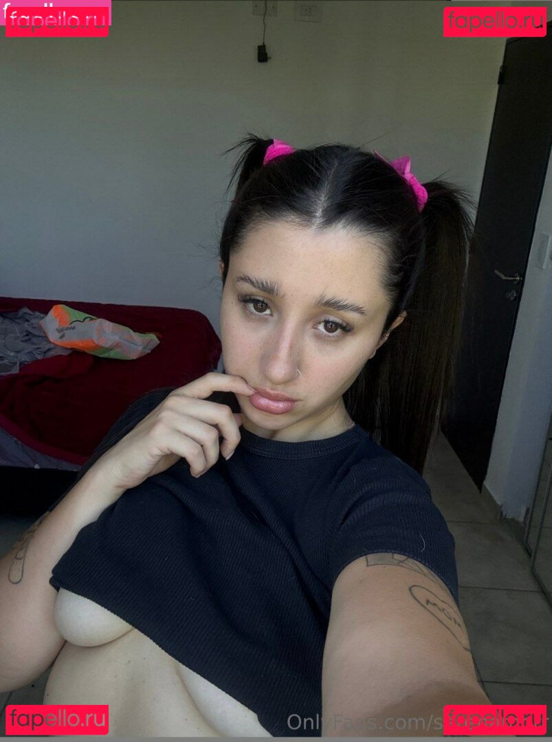 lunapivonelli / luunapivonelli Onlyfans Photo Gallery 