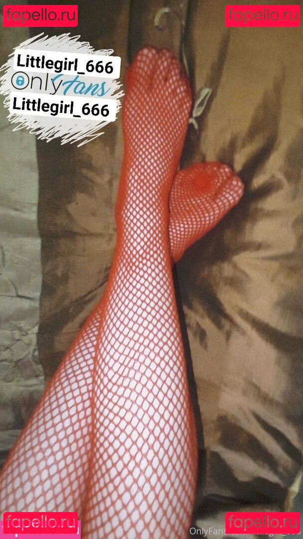 _leylalara_ / lxttlegirl_666 Onlyfans Photo Gallery 