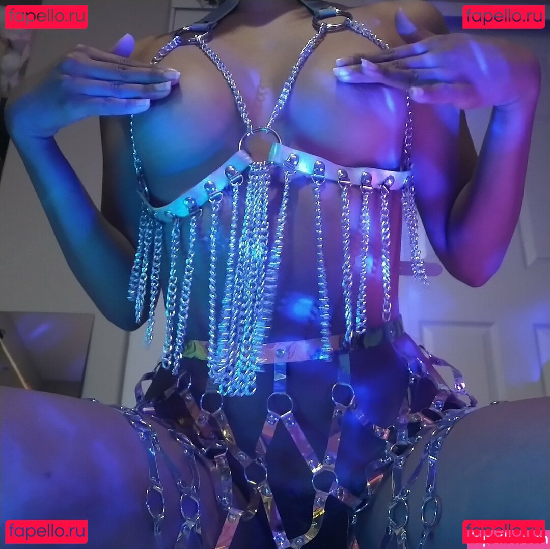 eebydeeby69 / eeebydeeeby Onlyfans Photo Gallery 