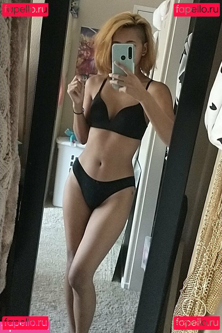 eebydeeby69 / eeebydeeeby Onlyfans Photo Gallery 