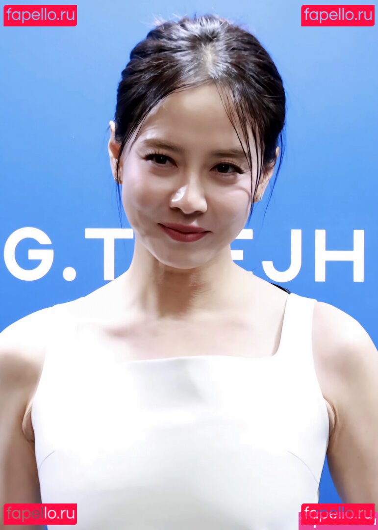 Song Jihyo Onlyfans Photo Gallery 
