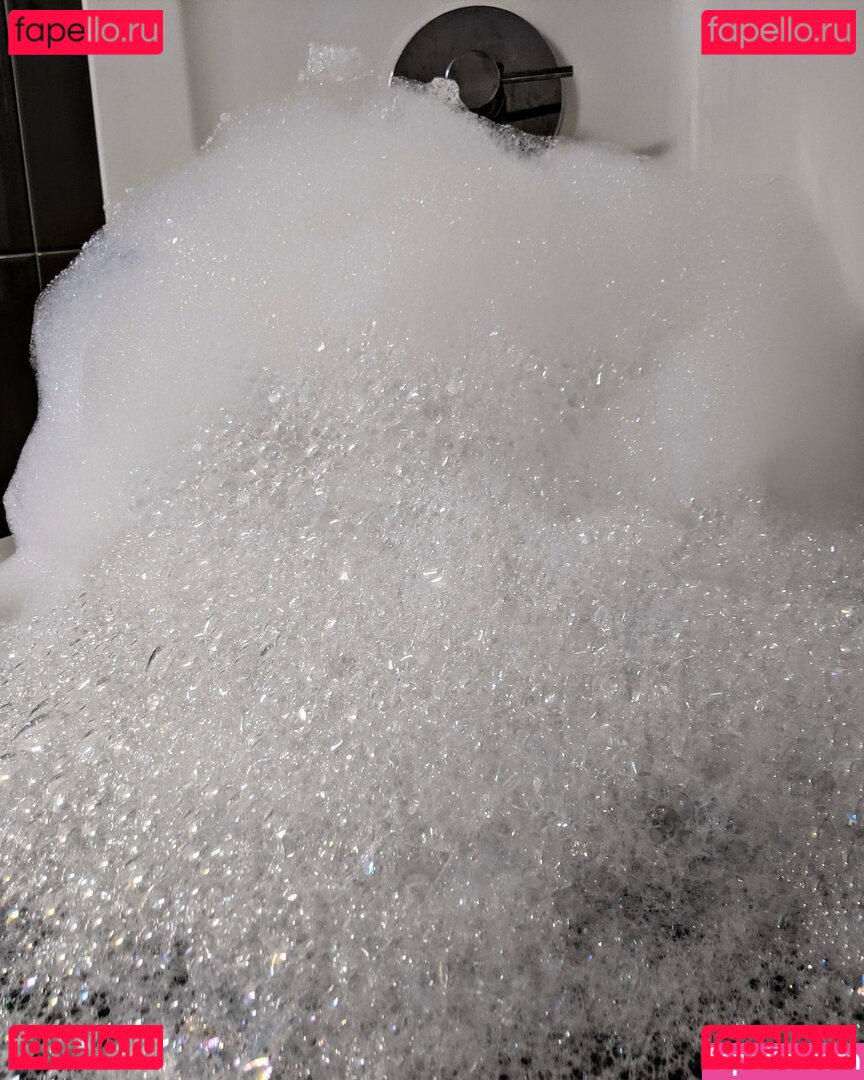 the_land_of_odd / thebooksofodd Onlyfans Photo Gallery 