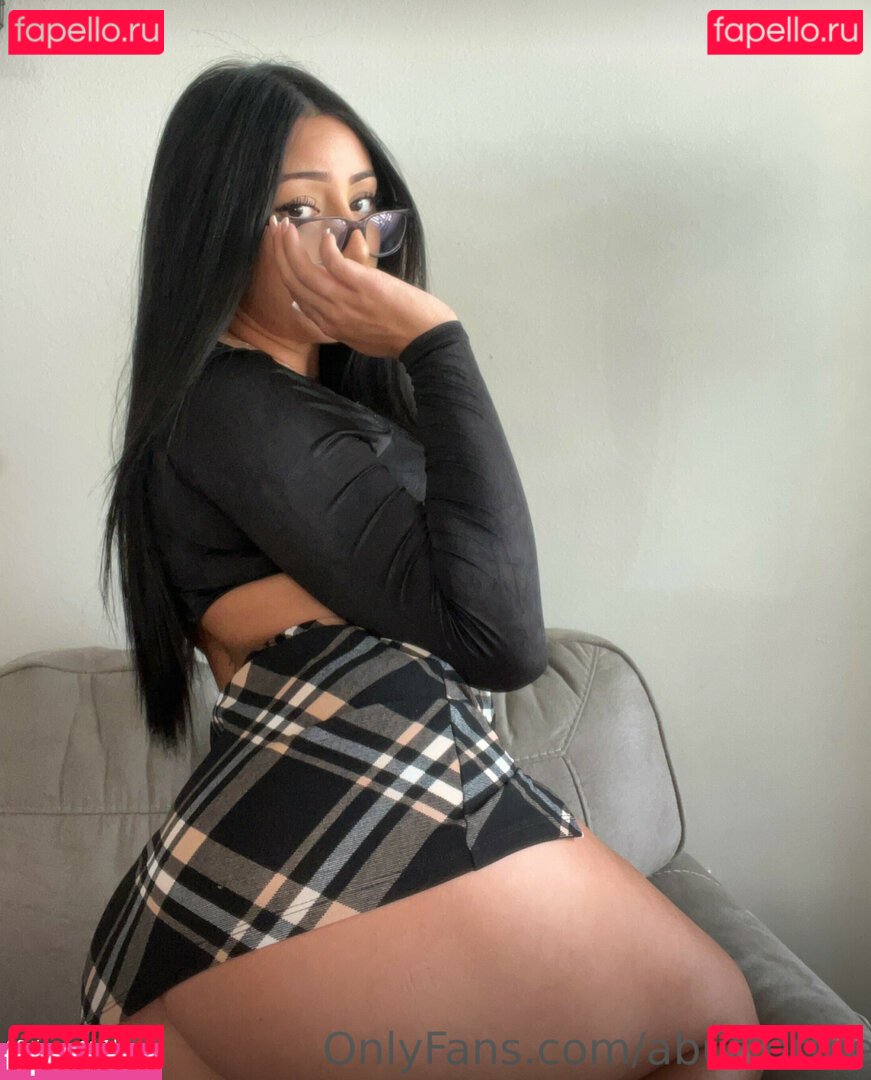 Champagne.a.j / abutterflies Onlyfans Photo Gallery 