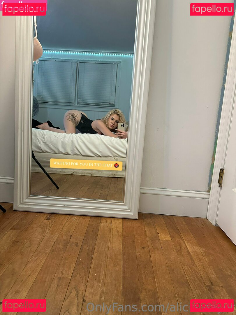 aliciamayer Onlyfans Photo Gallery 