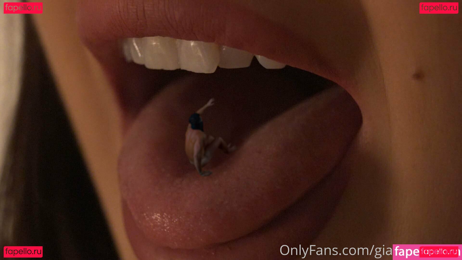 giantessroma / tinyjon1 Onlyfans Photo Gallery 