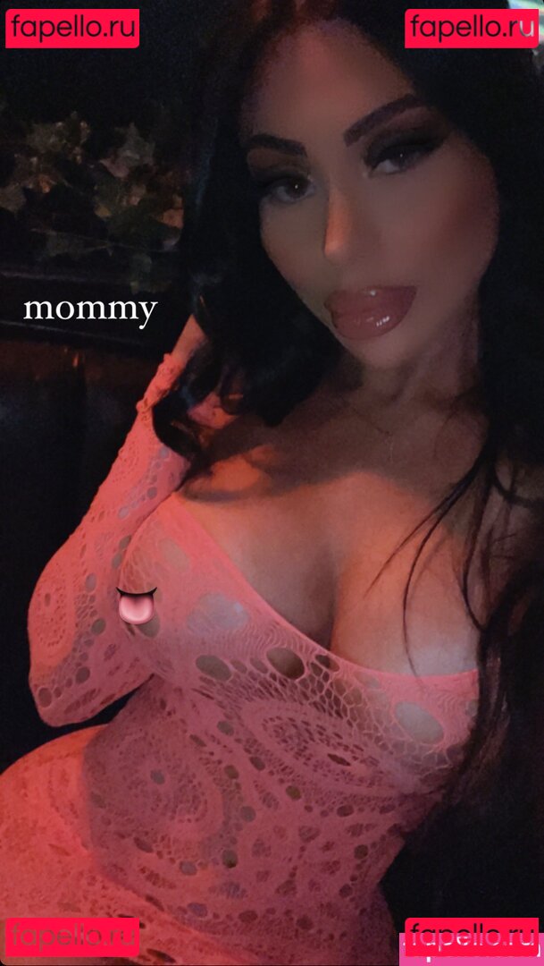 Amiradoll / Amiramya_xo / amiramyaxo Onlyfans Photo Gallery 