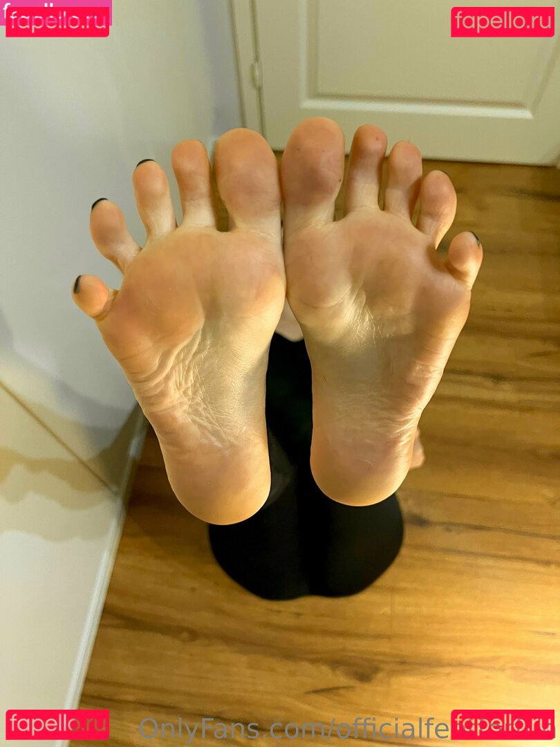 officialeman__ / officialfeetforfun Onlyfans Photo Gallery 
