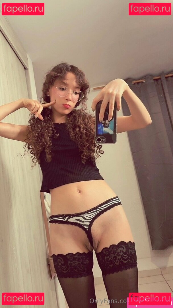 shaay.lin19 Onlyfans Photo Gallery 