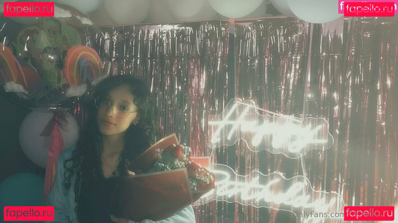 shaay.lin19 Onlyfans Photo Gallery 