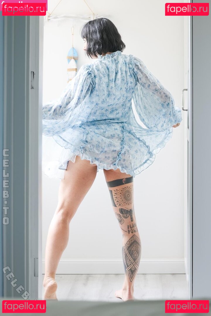 Cari Oh / cari_oh.the_original / carmen.mullegger Onlyfans Photo Gallery 