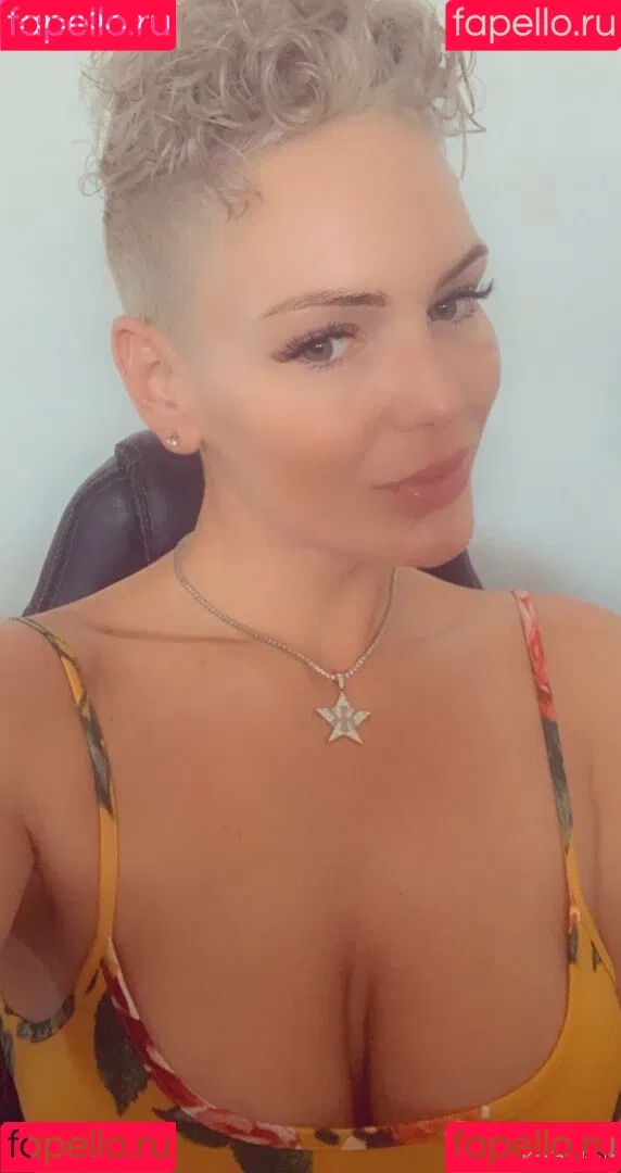 kadenkole Onlyfans Photo Gallery 