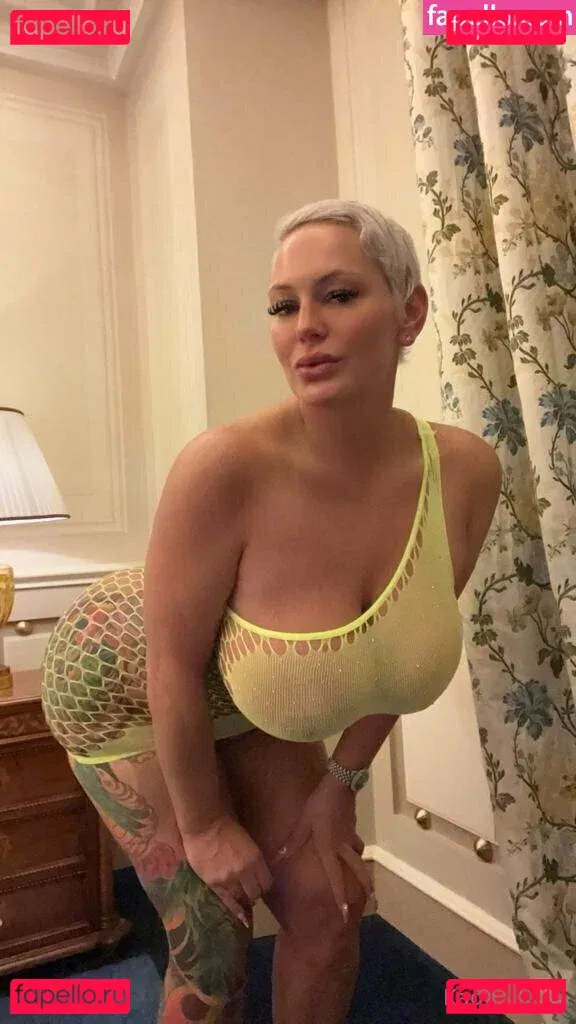 kadenkole Onlyfans Photo Gallery 