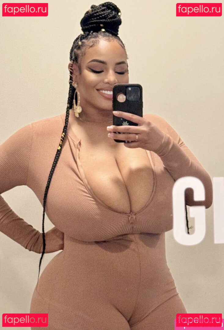 Persephanii / persephaniii Nude Onlyfans Photo 128