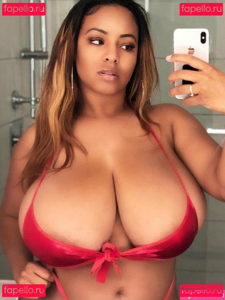 Persephanii / persephaniii Nude Onlyfans Photo 113