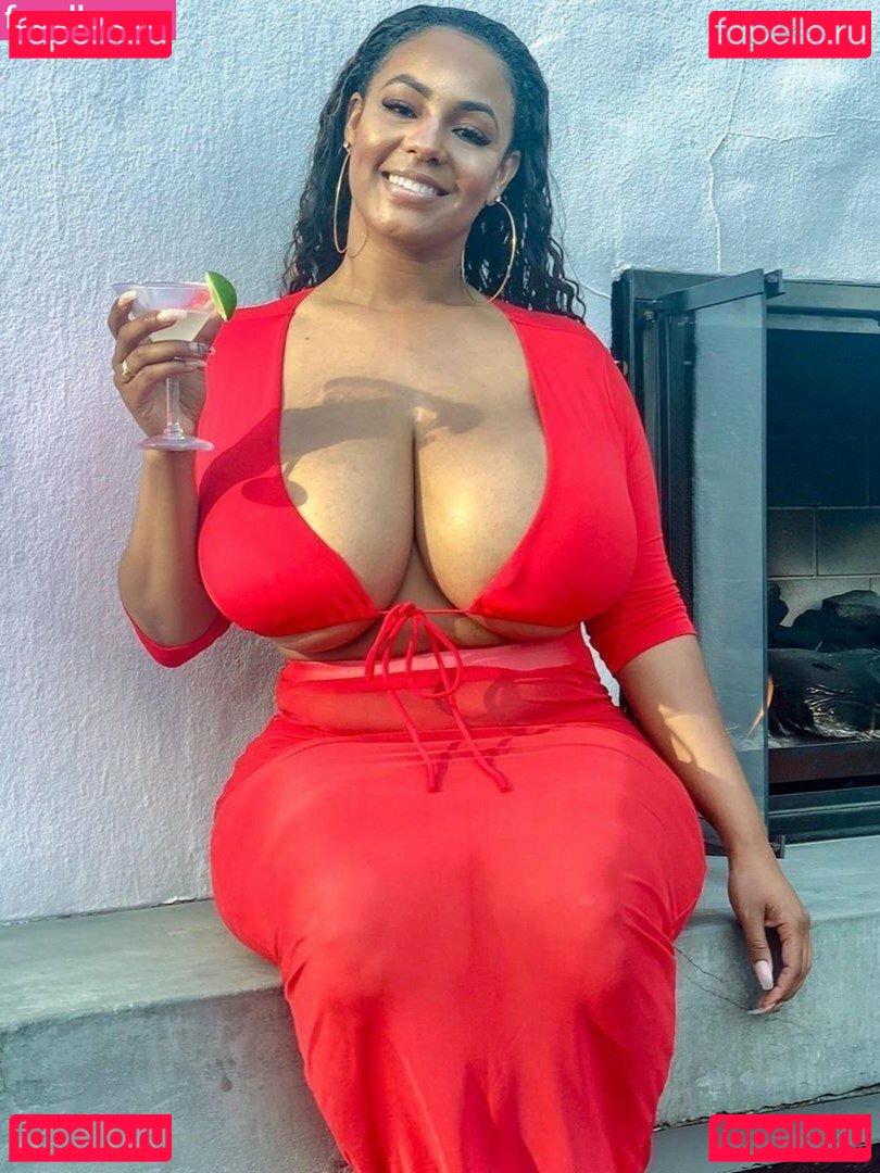 Persephanii / persephaniii Nude Onlyfans Photo 109