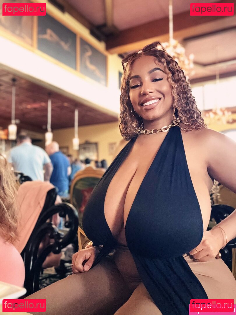 Persephanii / persephaniii Onlyfans Photo Gallery 