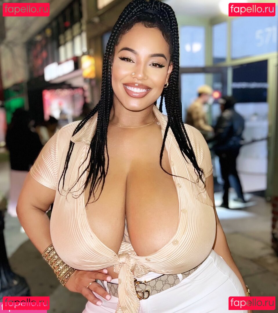 Persephanii / persephaniii Onlyfans Photo Gallery 