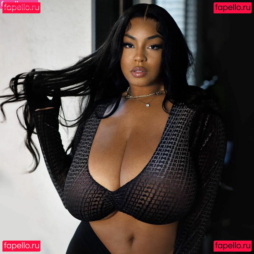 Persephanii / persephaniii Onlyfans Photo Gallery 