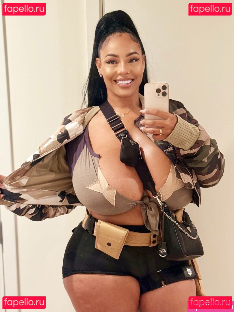 Persephanii / persephaniii Onlyfans Photo Gallery 