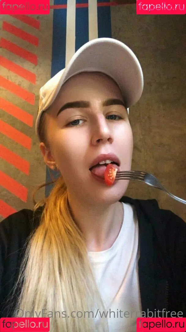 whiterrabitfree Onlyfans Photo Gallery 