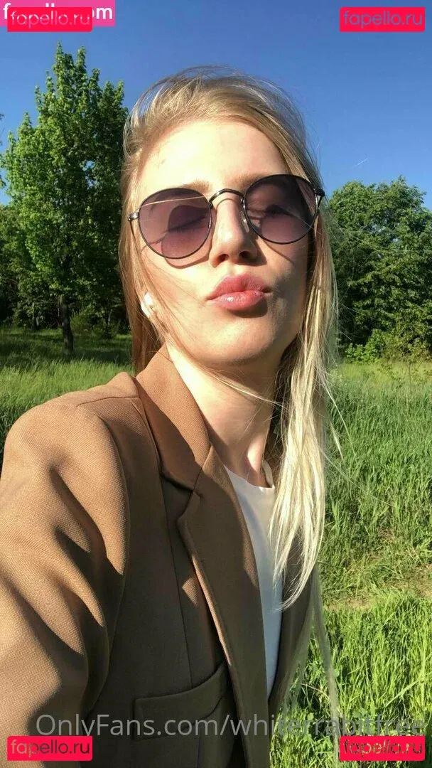 whiterrabitfree Onlyfans Photo Gallery 