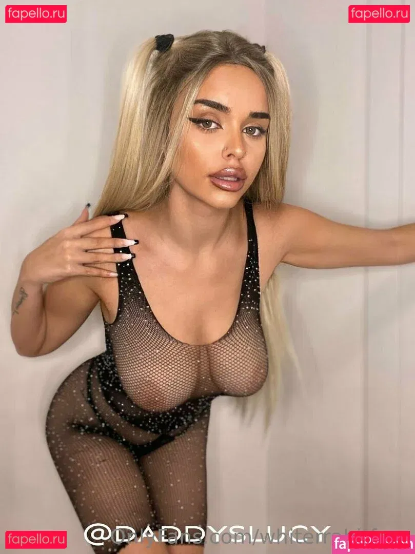 whiterrabitfree Onlyfans Photo Gallery 