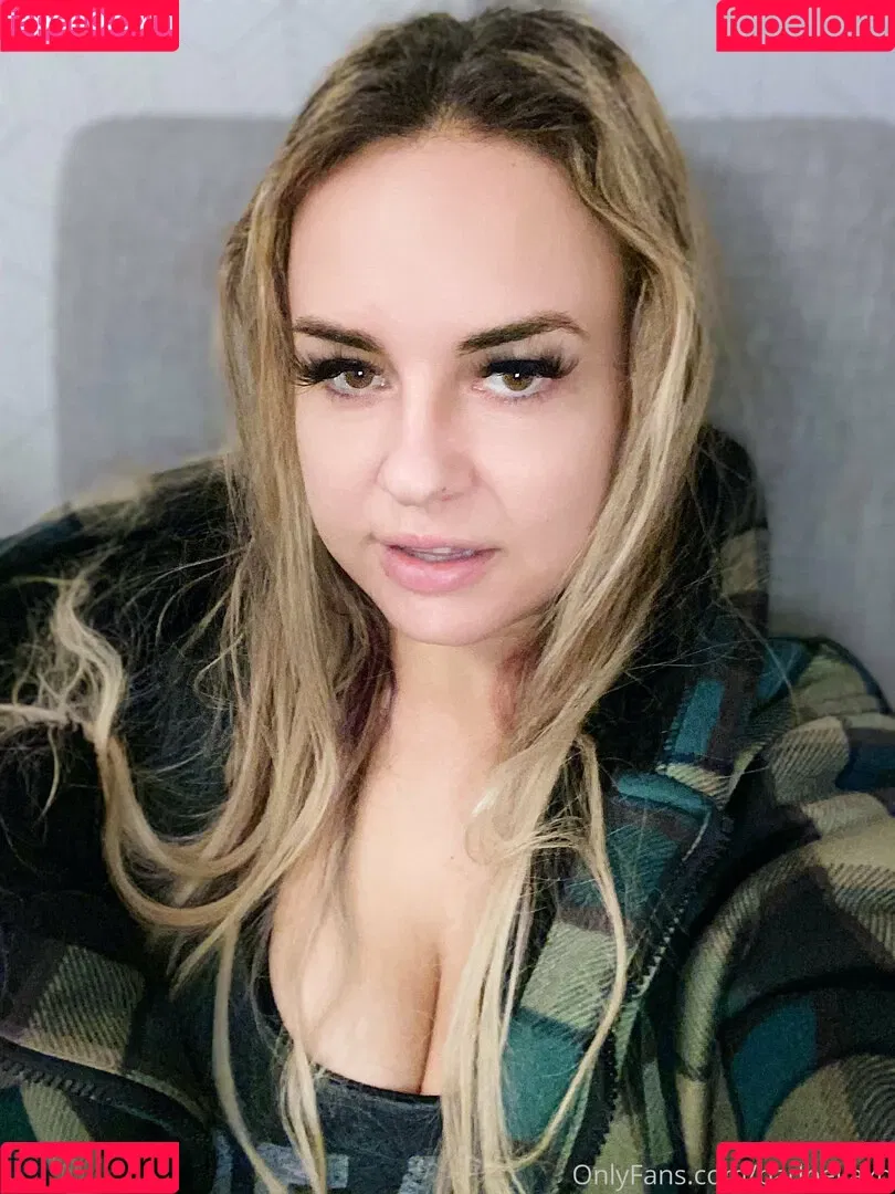 badbellaxo Onlyfans Photo Gallery 