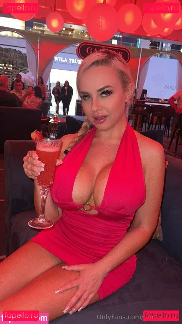 badbellaxo Onlyfans Photo Gallery 