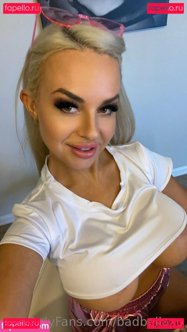 badbellaxo Onlyfans Photo Gallery 