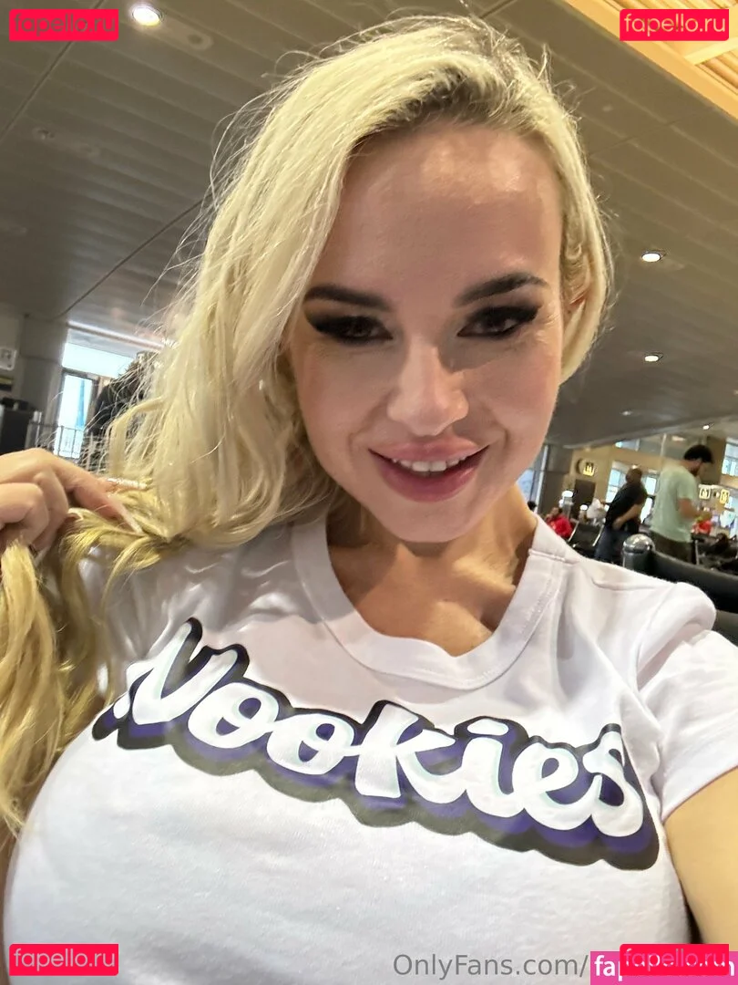 badbellaxo Onlyfans Photo Gallery 